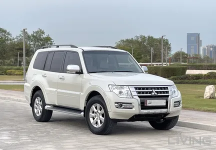 Mitsubishi Pajero GLS 2020